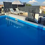 Biser * Vodice