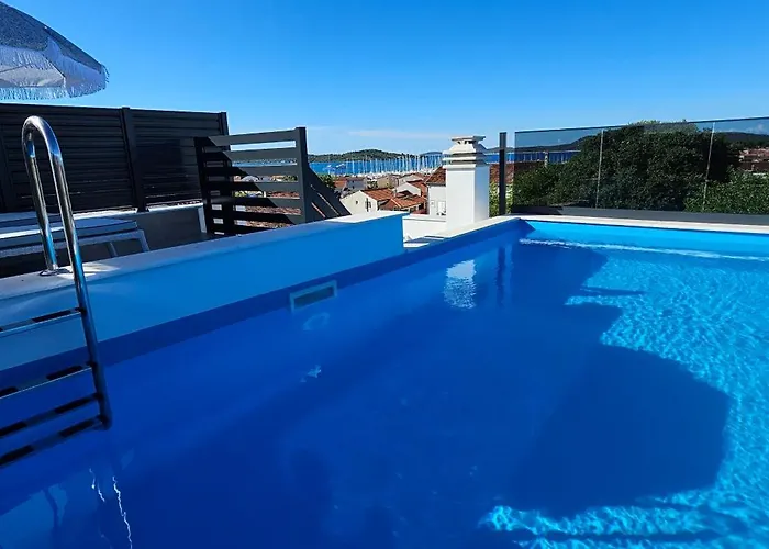 Biser ヴォディツェ